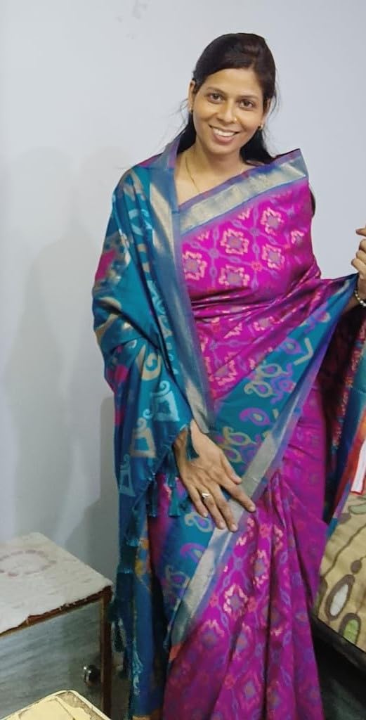 Review by Priya on Rivaaya.in