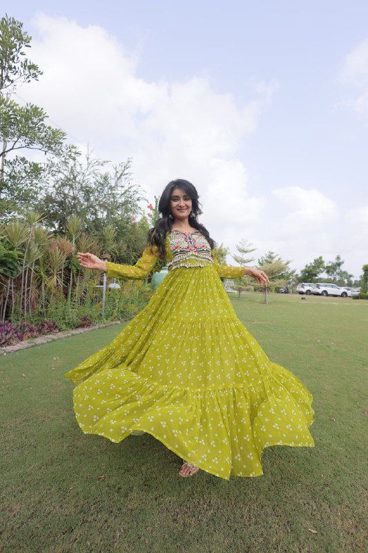 Bandhani Kutchi Patchwork Georgette Gown 10 Bandhani Kutchi Patchwork Georgette Gown - Image 10