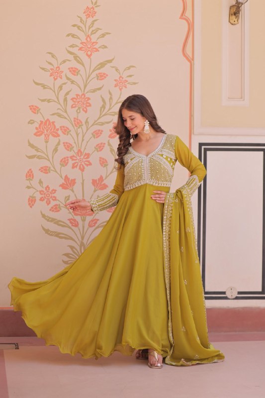 Sequins Embroidered Georgette Gown Set 3 Sequins Embroidered Georgette Gown Set